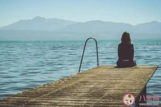 情緒低落找人傾訴還是自我消化 感覺情緒低落的時候該怎么辦 情緒低落找人傾訴還是自我消化 感覺情緒低落的時候該怎么辦