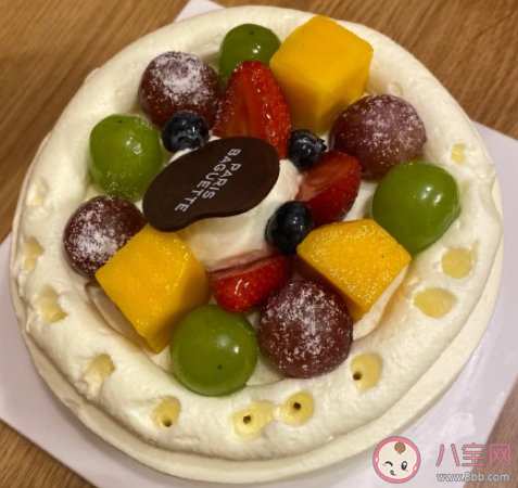 在國(guó)慶節(jié)過(guò)生日的感受朋友圈 生日碰上國(guó)慶節(jié)的文案句子 在國(guó)慶節(jié)過(guò)生日的感受朋友圈 生日碰上國(guó)慶節(jié)的文案句子