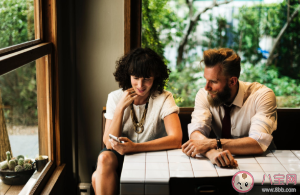 異性朋友發生越界行為能補救嗎 異性之間什么行為是越界了