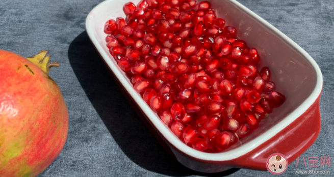 孩子積食可以吃石榴嗎 孩子吃石榴有什么好處 孩子積食可以吃石榴嗎 孩子吃石榴有什么好處
