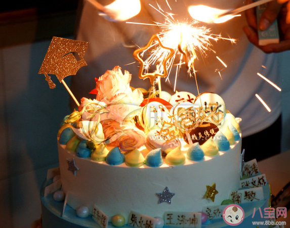 同事間有必要一起過生日嗎 要不要和同事一起過生日 同事間有必要一起過生日嗎 要不要和同事一起過生日