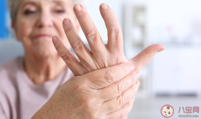 為什么關節炎患者能預知天氣 變天的時候怎么防止關節炎發作