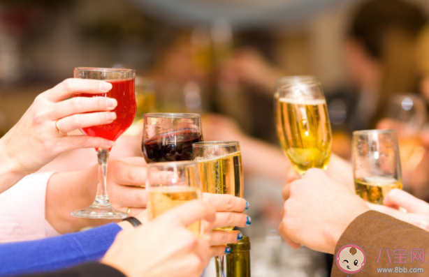 經(jīng)常應(yīng)酬是吃解酒藥還是護(hù)肝片效果好 怎么減少對(duì)身體的傷害