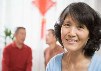 媽媽進入更年期了怎么辦 更年期女性要注意些什么