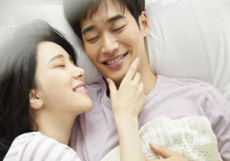 一個人睡舒服還是兩個人睡更香 睡覺沒默契能培養嗎