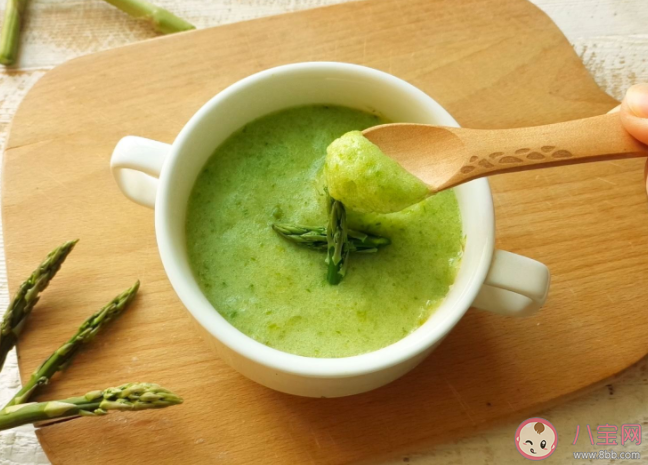 孩子輔食是先吃水果還是先吃蔬菜 孩子輔食要一種一種的添加嗎