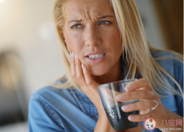 食物塞牙縫會有什么影響 為什么吃東西老是塞牙齒