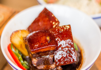 東坡肉是紅燒肉嗎 東坡肉為什么要綁繩