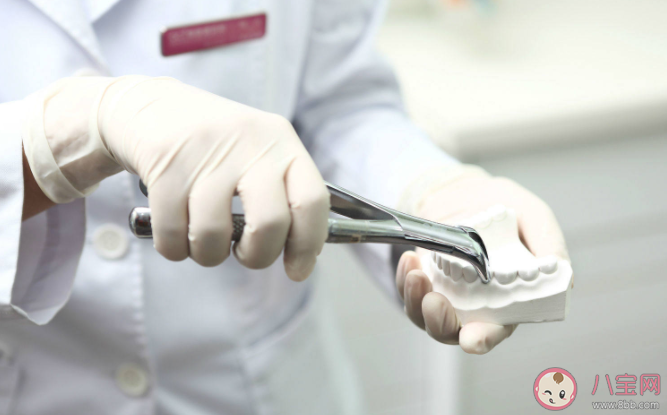 下午拔牙真的不好嗎 拔牙有哪些隱藏的高風(fēng)險(xiǎn) 下午拔牙真的不好嗎 拔牙有哪些隱藏的高風(fēng)險(xiǎn)