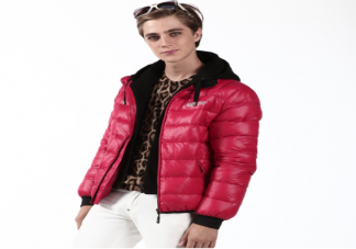 買羽絨服一定要看的三個指標 羽絨服價格為什么一年比一年貴