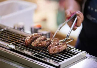 2元一根的烤腸到底是什么肉 2元一根的烤腸能不能吃