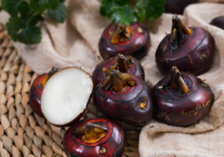 荸薺可以帶皮生吃嗎 適合秋冬食用的荸薺做法