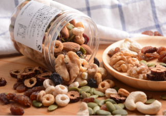 紅黃綠燈兒童零食推薦表 怎樣科學合理給孩子吃零食