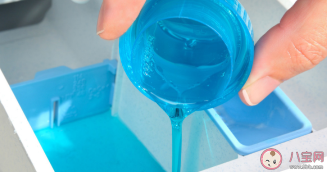 洗衣液會比洗衣粉洗得更干凈嗎 內衣專用洗衣液真的有用嗎 洗衣液會比洗衣粉洗得更干凈嗎 內衣專用洗衣液真的有用嗎