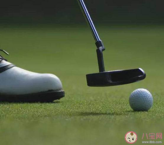 高爾夫球場上有多少個球洞 高爾夫球的玩法是怎樣的