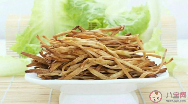 為什么干黃花菜比新鮮的更安全 吃黃花菜要注意什么