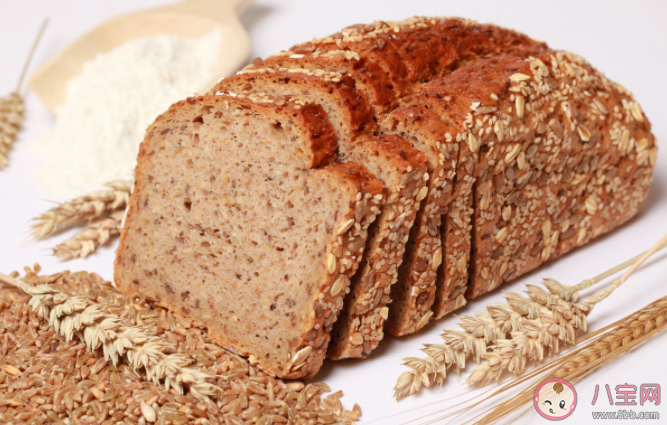 全麥面包真的減肥嗎 怎么買到真正的全麥面包
