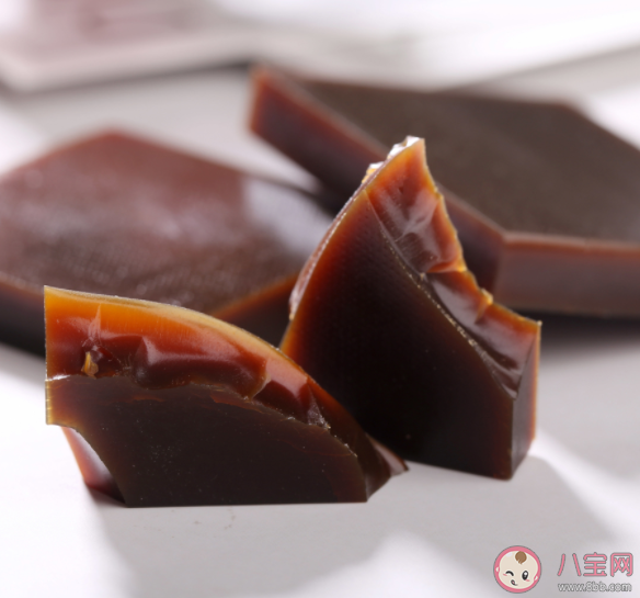 阿膠塊直接能用水熬化嗎 買回來的阿膠塊如何磨粉 阿膠塊直接能用水熬化嗎 買回來的阿膠塊如何磨粉