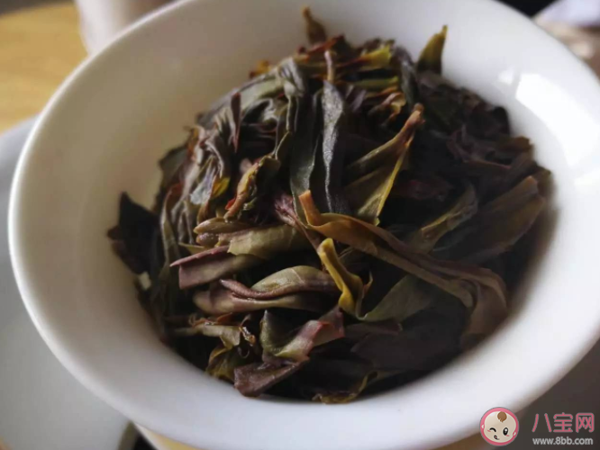 鴨屎香是什么茶 鴨屎香泡起來是什么香味 鴨屎香是什么茶 鴨屎香泡起來是什么香味