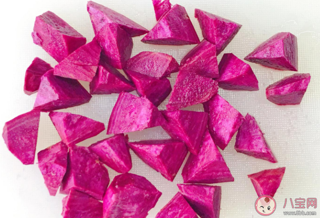 為什么煮出來的紫薯粥變成藍(lán)色了 紫薯煮粥后變藍(lán)還能吃嗎 為什么煮出來的紫薯粥變成藍(lán)色了 紫薯煮粥后變藍(lán)還能吃嗎