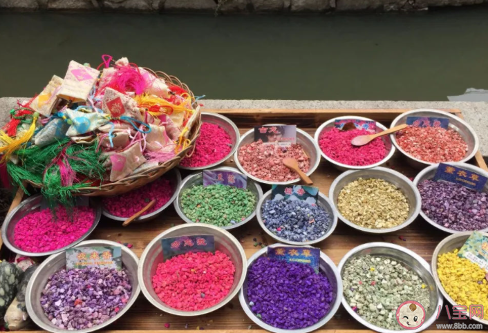 端五以赤白彩造如囊以彩線貫之描繪的是 螞蟻新村12月20日答案最新 端五以赤白彩造如囊以彩線貫之描繪的是 螞蟻新村12月20日答案最新