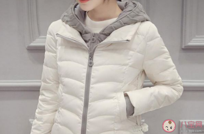 為什么羽絨服洗了之后變薄了 怎么洗羽絨服不傷羽絨 為什么羽絨服洗了之后變薄了 怎么洗羽絨服不傷羽絨