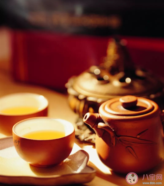 隔夜茶會致癌嗎能不能放心喝 熱茶倒入保溫壺后能放多長 隔夜茶會致癌嗎能不能放心喝 熱茶倒入保溫壺后能放多長