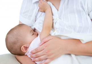 孩子一定要母乳喂養(yǎng)嗎 不母乳喂養(yǎng)就是自私嗎