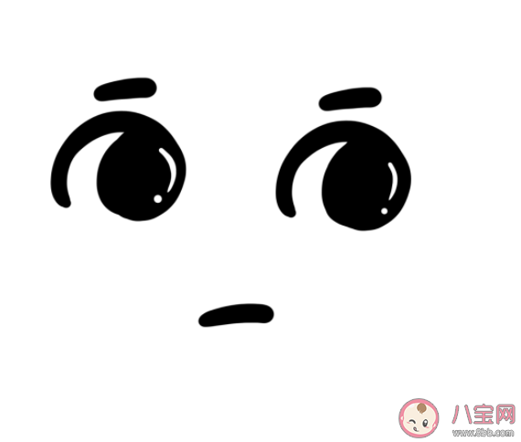 為什么眼鏡會變歪 經常戴歪的眼鏡對眼睛傷害有多大