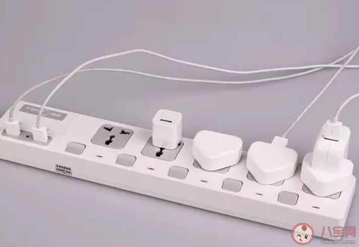 有些人習(xí)慣把很多電器的插頭插到同一個電源插板上這么做 螞蟻莊園1月6日答案介紹 有些人習(xí)慣把很多電器的插頭插到同一個電源插板上這么做 螞蟻莊園1月6日答案介紹