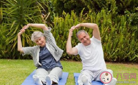 老人如何做到心態(tài)平衡 老人怎樣有一個(gè)平和的心 老人如何做到心態(tài)平衡 老人怎樣有一個(gè)平和的心