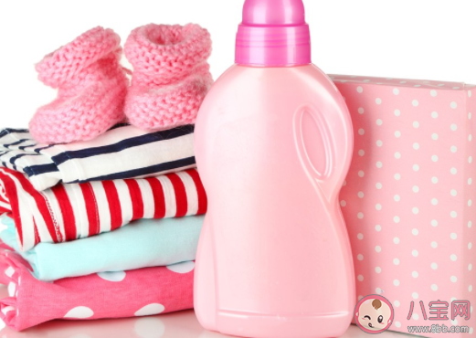 不同的洗衣液可以混合使用嗎 含有熒光劑的洗衣液會致癌嗎 不同的洗衣液可以混合使用嗎 含有熒光劑的洗衣液會致癌嗎