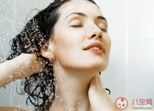 早上洗澡還是晚上洗澡好 洗澡的正確順序是什么