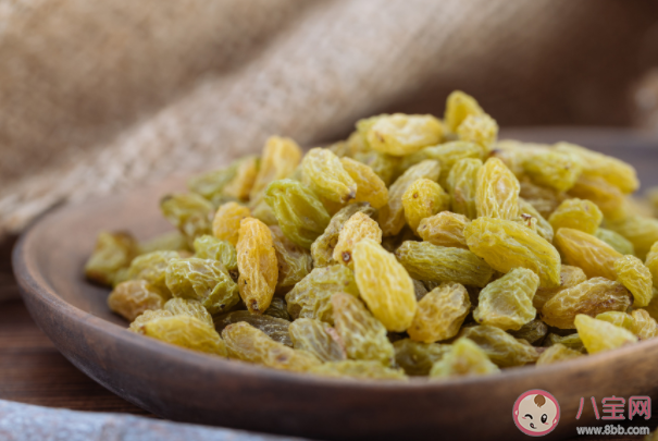 葡萄干上有什么臟東西 葡萄干不洗吃了有害嗎 葡萄干上有什么臟東西 葡萄干不洗吃了有害嗎