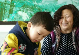 老人有義務幫子女帶孩子么 老人應不應該幫子女帶孩子