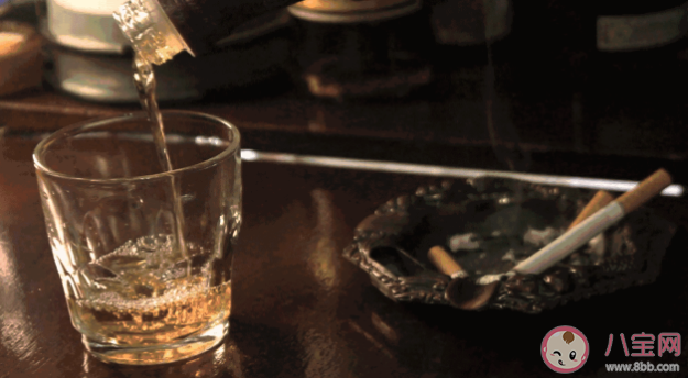 喝多了出現(xiàn)失溫癥有多危險(xiǎn) 為什么喝酒后會有身體暖和的假象