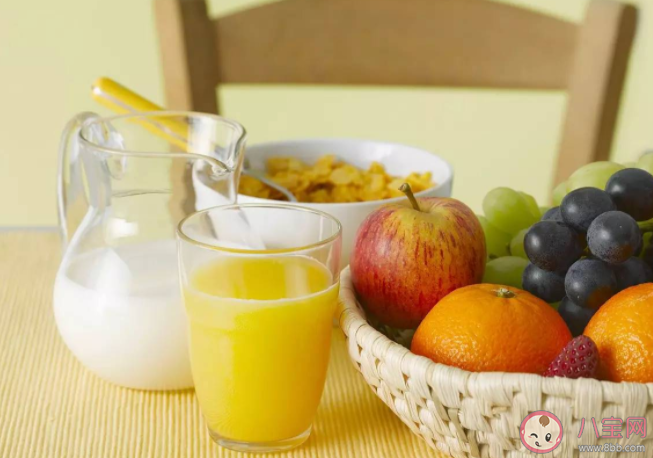 橘子與牛奶真的不能一起吃嗎 為啥會有這種說法 橘子與牛奶真的不能一起吃嗎 為啥會有這種說法