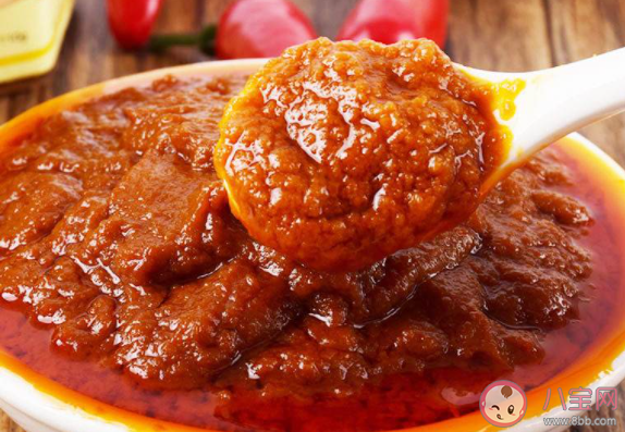 便宜的蟹黃醬可以放心吃嗎 平價(jià)蟹黃醬里有蟹黃嗎 便宜的蟹黃醬可以放心吃嗎 平價(jià)蟹黃醬里有蟹黃嗎