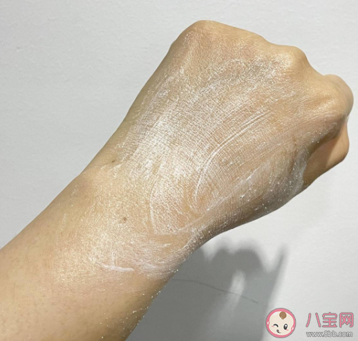 雞皮膚摳了就能好嗎 雞皮膚可以根治嗎