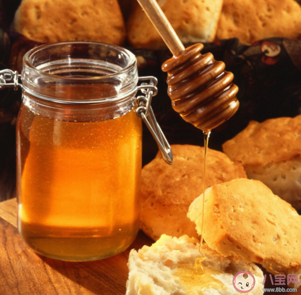 蜂蜜放久了會變質嗎 怎么買到純正的好蜂蜜 蜂蜜放久了會變質嗎 怎么買到純正的好蜂蜜