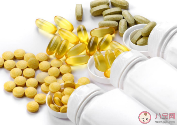 維生素D日常應(yīng)該怎么補(bǔ) 維生素D忘記吃斷斷續(xù)續(xù)補(bǔ)有用嗎 維生素D日常應(yīng)該怎么補(bǔ) 維生素D忘記吃斷斷續(xù)續(xù)補(bǔ)有用嗎