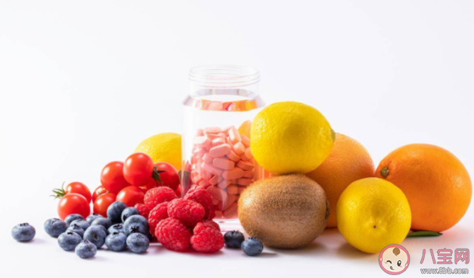 維生素D日常應(yīng)該怎么補(bǔ) 維生素D忘記吃斷斷續(xù)續(xù)補(bǔ)有用嗎 維生素D日常應(yīng)該怎么補(bǔ) 維生素D忘記吃斷斷續(xù)續(xù)補(bǔ)有用嗎