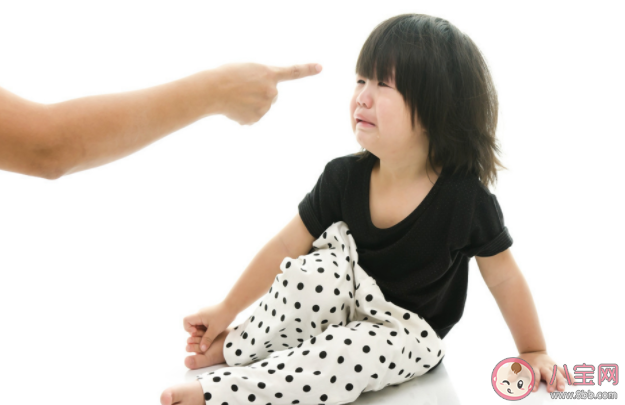 家長怎樣對付無理取鬧的孩子 孩子為什么那么任性