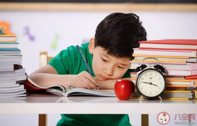 孩子抄同學作業的原因是什么 孩子偷偷抄作業怎么辦