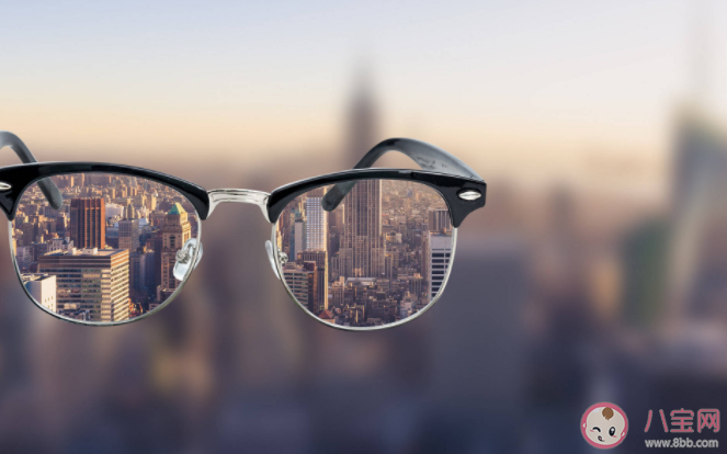 近視五百度以上什么體驗 近視500度嚴重嗎