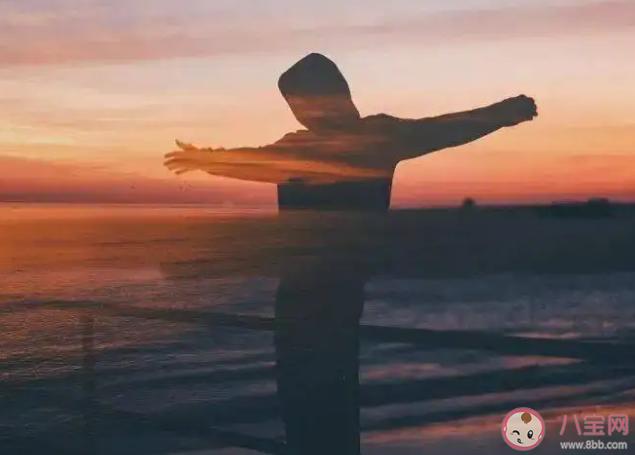 低谷期發(fā)的朋友圈傷感文案 適合低谷期的朋友圈句子