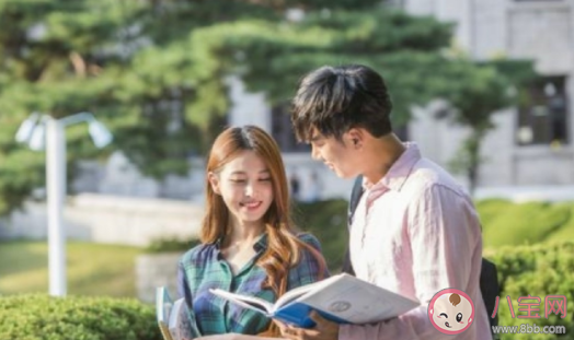 如何和女朋友的閨蜜相處 男生要和女朋友閨蜜走得近嗎