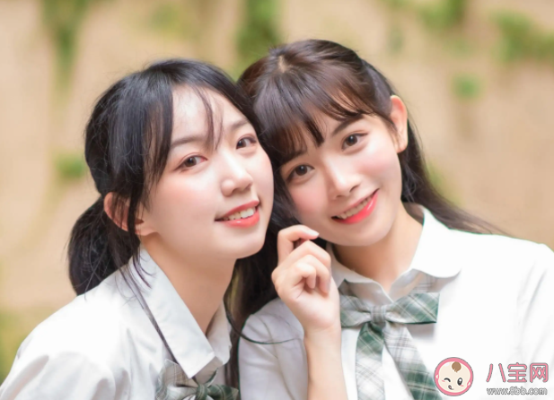 如何和女朋友的閨蜜相處 男生要和女朋友閨蜜走得近嗎
