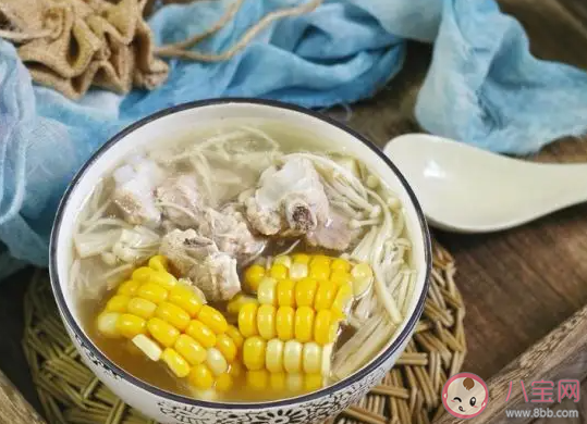 為什么玉米和金針菇難以消化 金針菇和玉米可以一起煮湯嗎 為什么玉米和金針菇難以消化 金針菇和玉米可以一起煮湯嗎