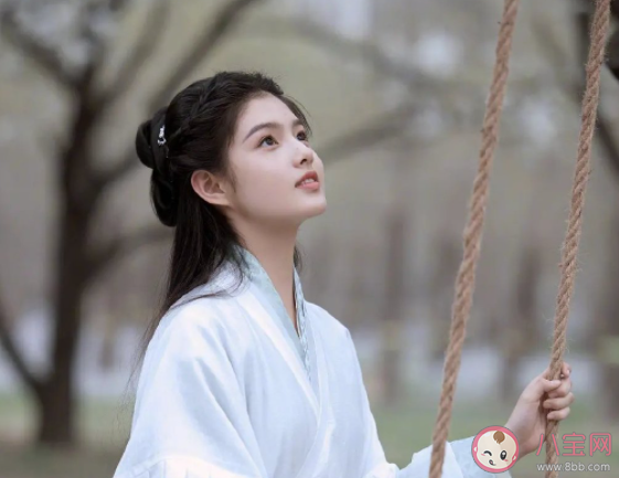 《且試天下》小說白瑯華是什么身份 原著修久容是怎么死的